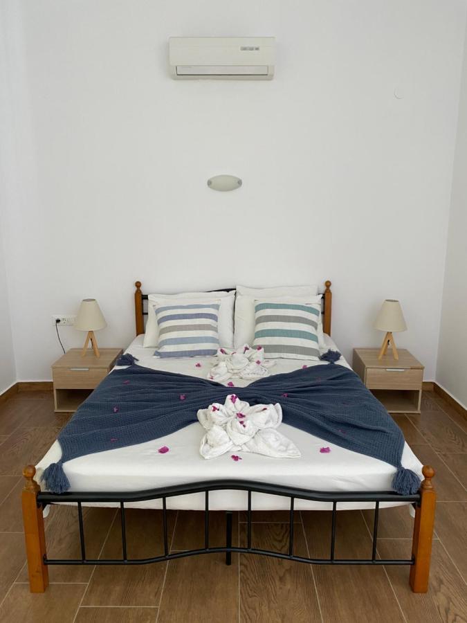 Grande Blue Suites With Private Bay Archangelos  Buitenkant foto