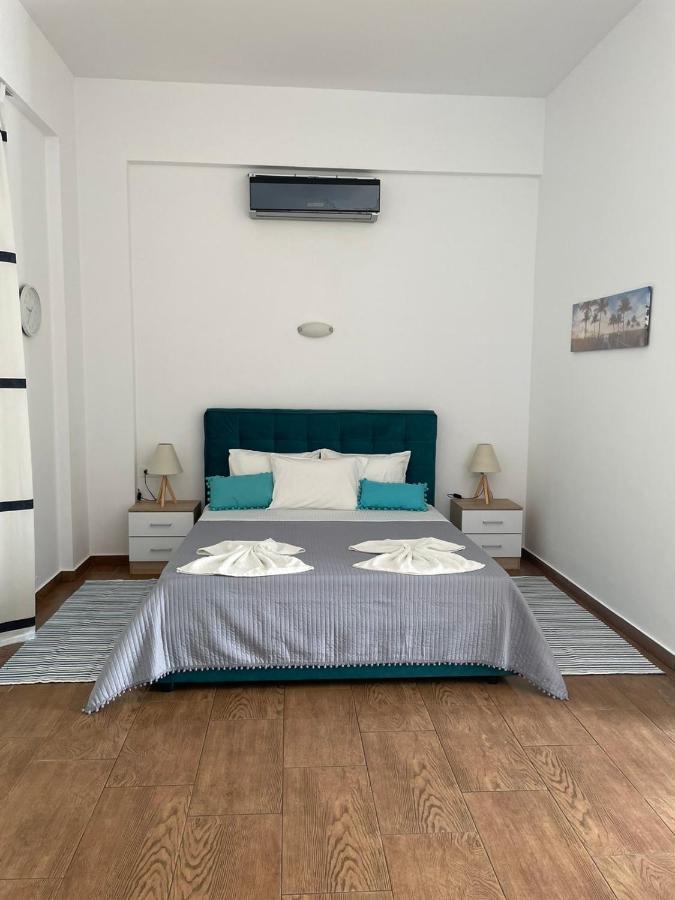 Grande Blue Suites With Private Bay Archangelos  Buitenkant foto