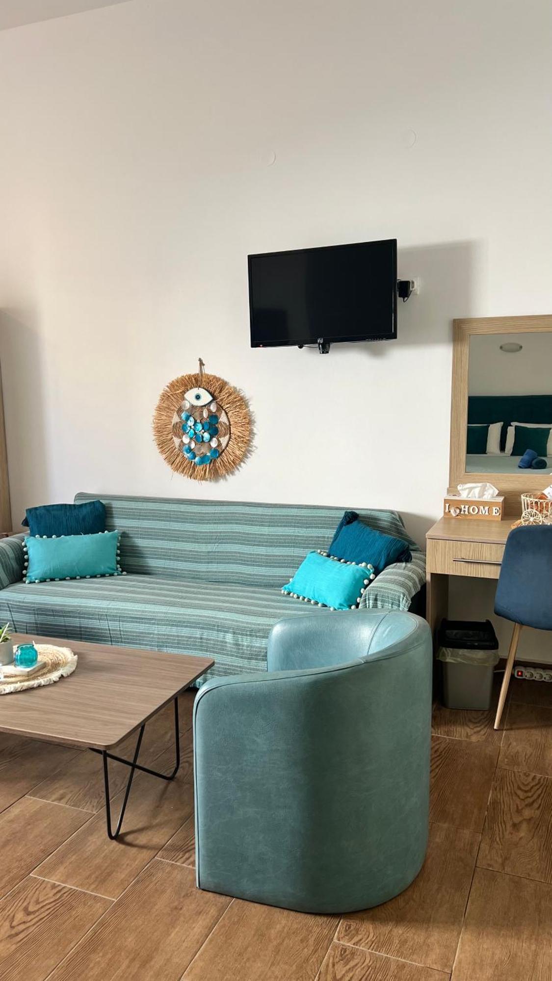 Grande Blue Suites With Private Bay Archangelos  Buitenkant foto